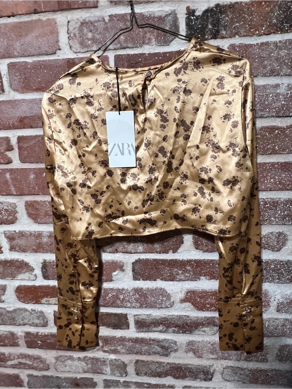 ZARA Gold and Brown Floral Satin Long-Sleeve Crop Top - Picture 4 of 5